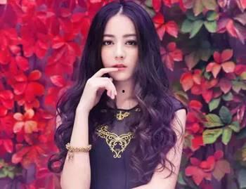 明星爆料歌单大全最新,揭秘偶像私藏音乐清单 第2张 明星爆料歌单大全最新,揭秘偶像私藏音乐清单 第2张